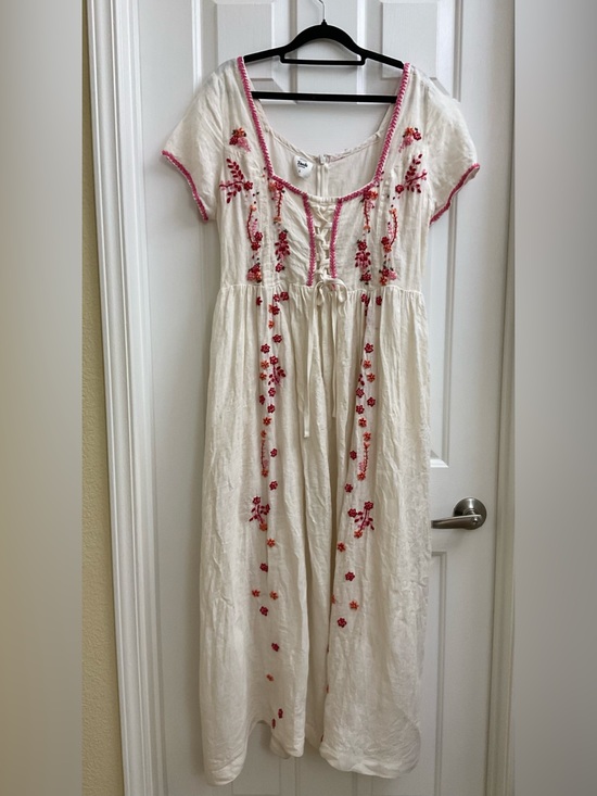 TACH Dresses & Skirts - TACH Linen Maxi Dress Size L